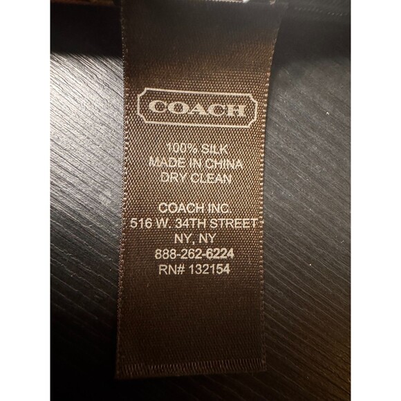 COACH 83560 HANDBAG COL 32 X 32 METICULOUS SCARF NWT - Picture 3 of 3